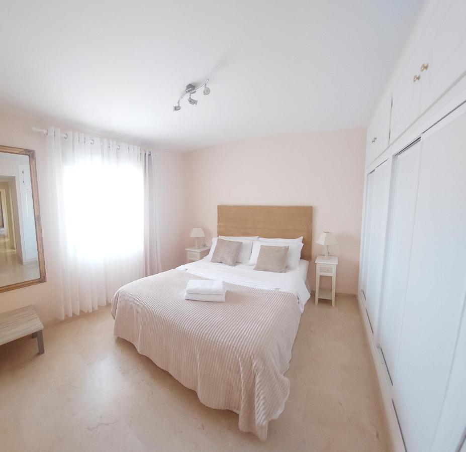 Luxurious Apartment 2 Bedroom 2 Bathroom Near Beach Малага Экстерьер фото